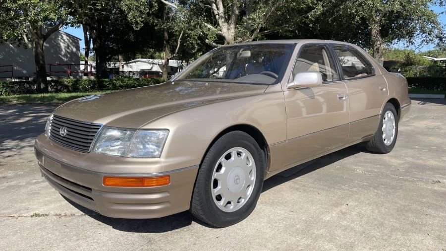 1996 Lexus LS 2nd Gen - Image 6 of 14