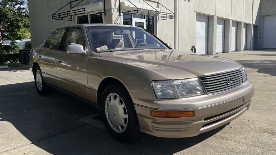 1996 Lexus LS 2nd Gen - Image 4 of 14