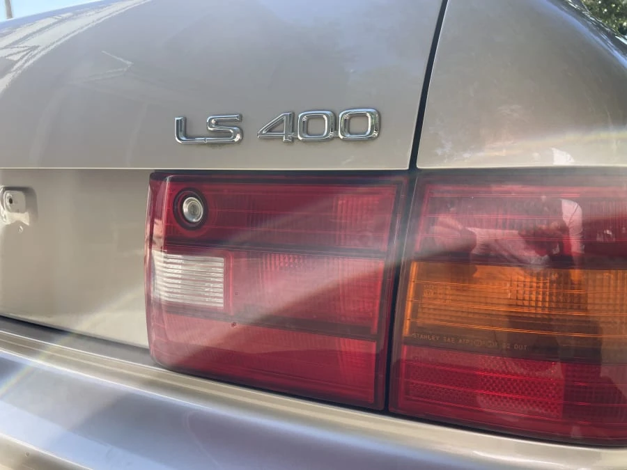1996 Lexus LS 2nd Gen - Image 7 of 14