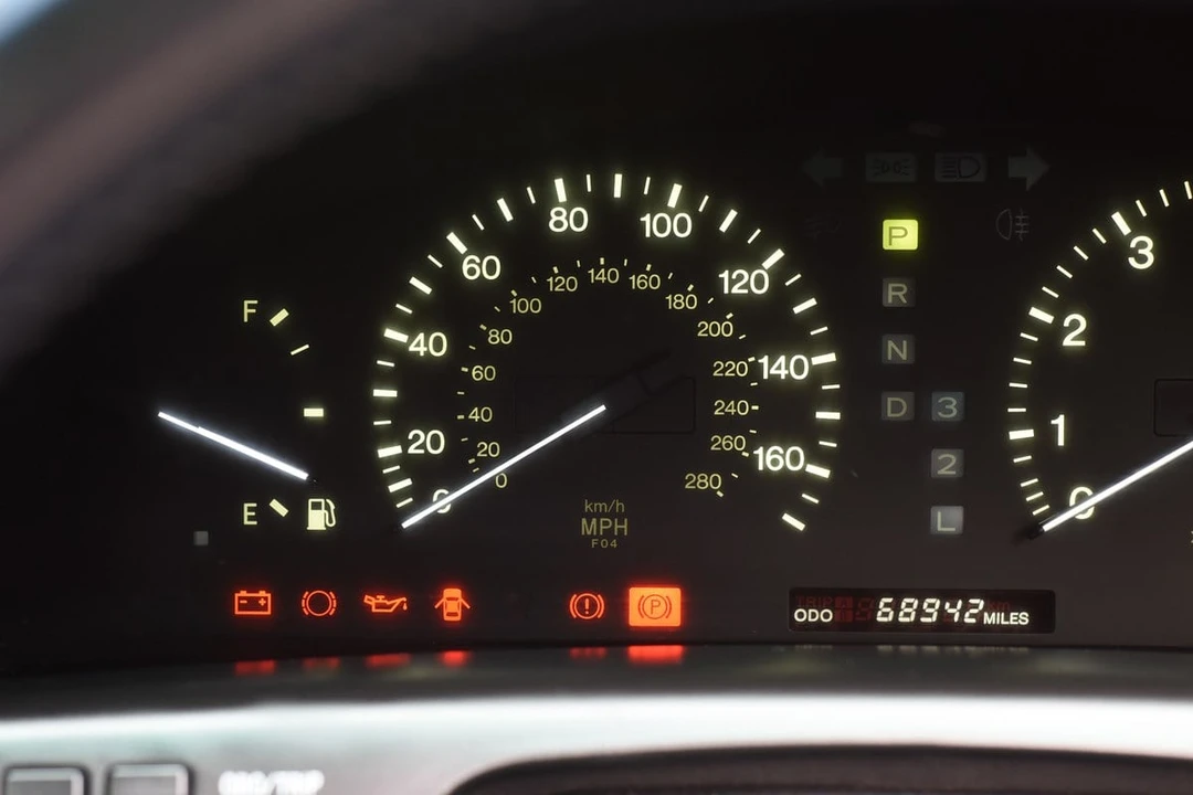 1996 Lexus LS 2nd Gen - Image 30 of 30