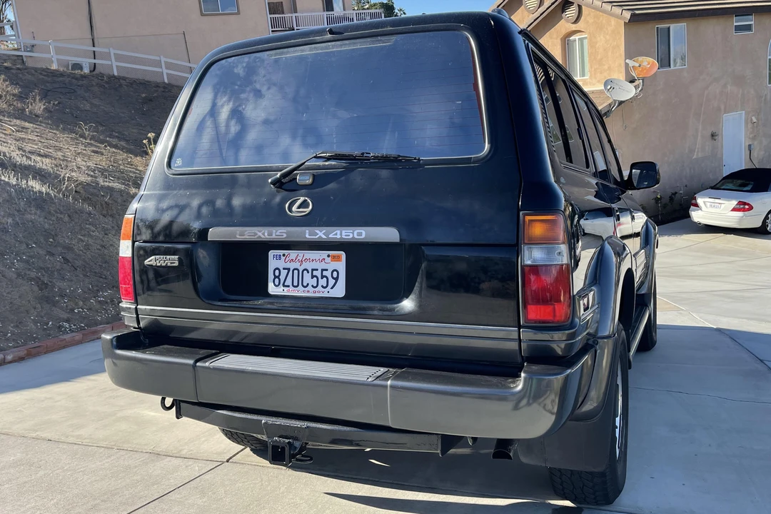 1996 Lexus LX 1st Gen - Image 5 of 19
