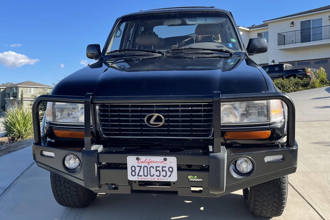1996 Lexus LX 1st Gen - Image 2 of 19