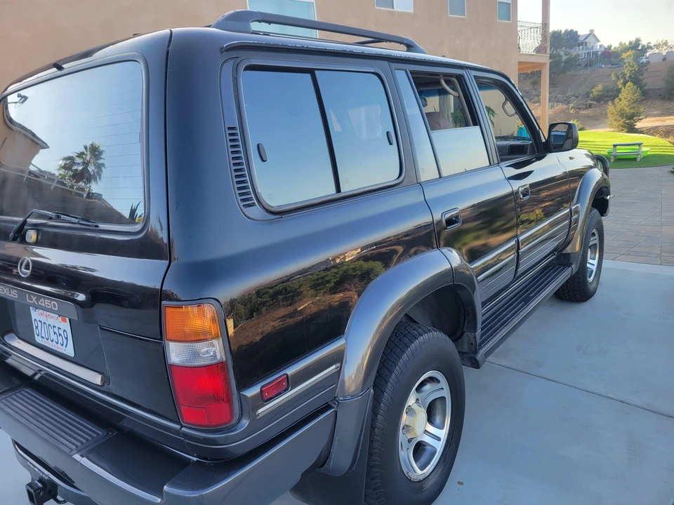 1996 Lexus LX 1st Gen - Image 8 of 19