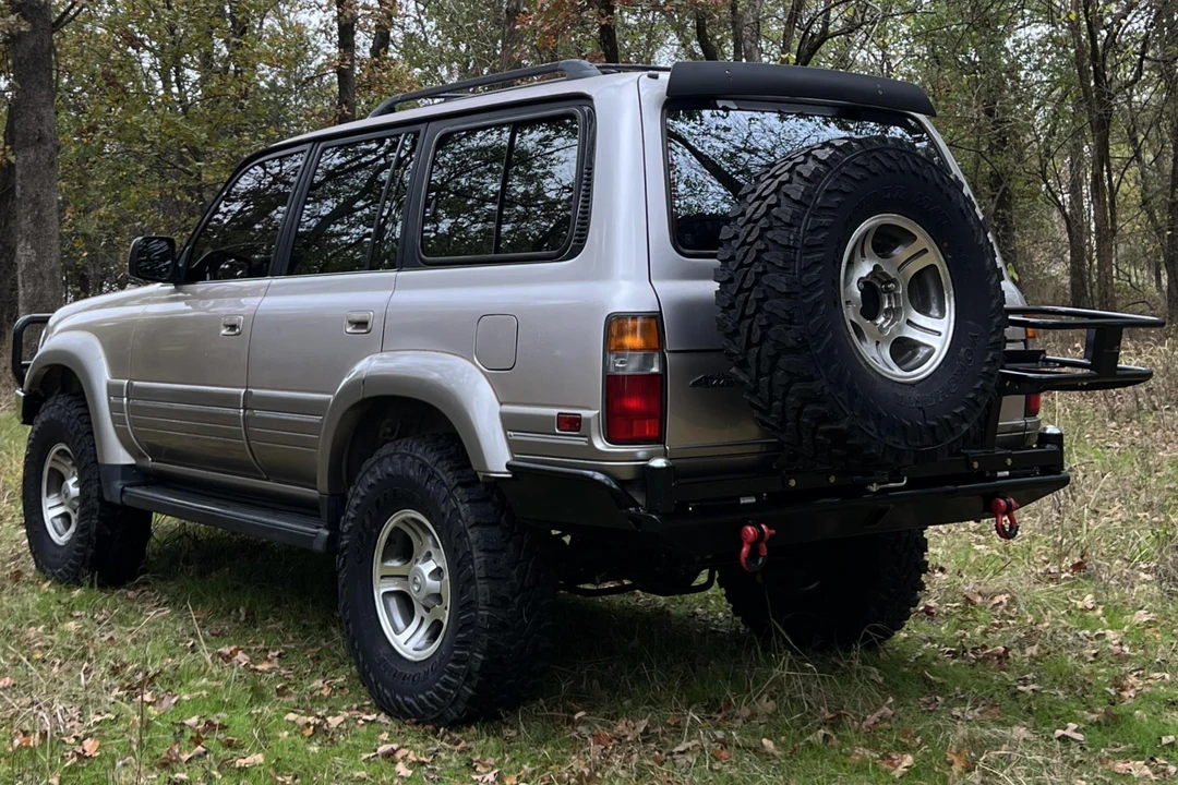 1996 Lexus LX 1st Gen - Image 7 of 31