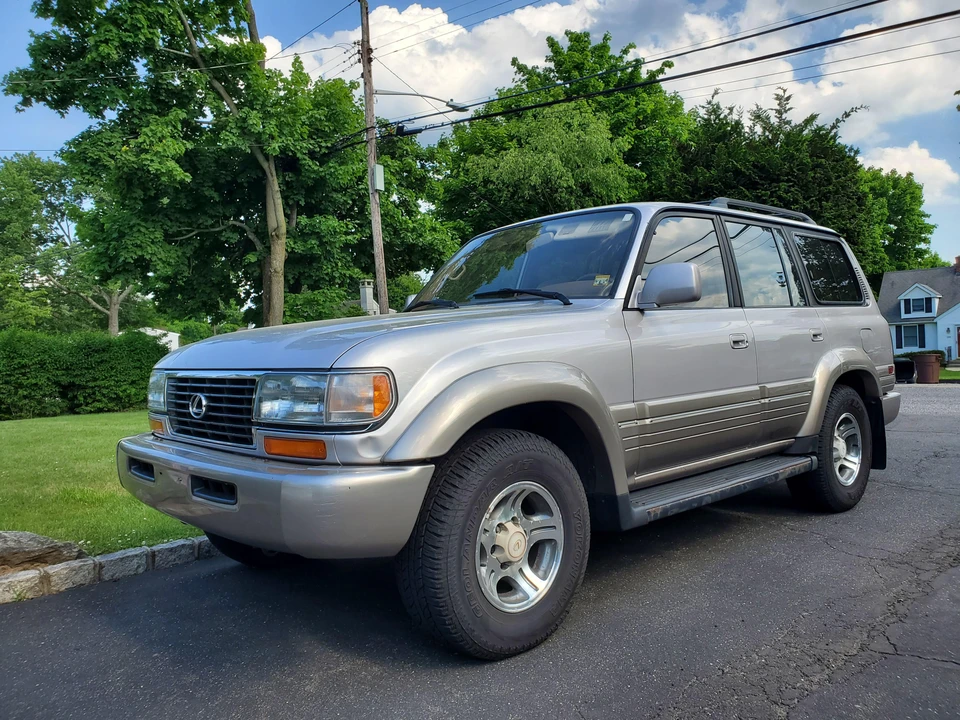 1996 Lexus LX 1st Gen - Image 8 of 31