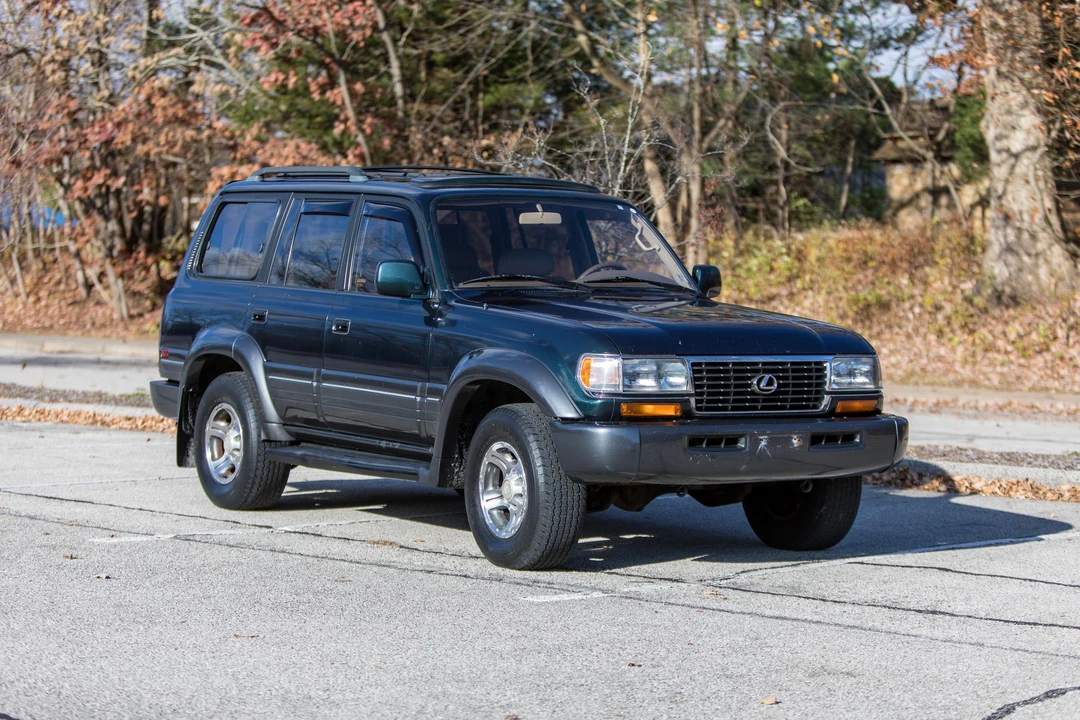 1996 Lexus LX 1st Gen - Image 12 of 31