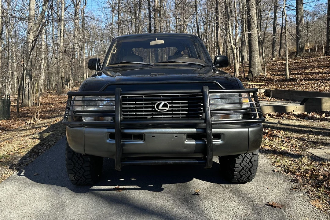 1996 Lexus LX 1st Gen - Image 2 of 31