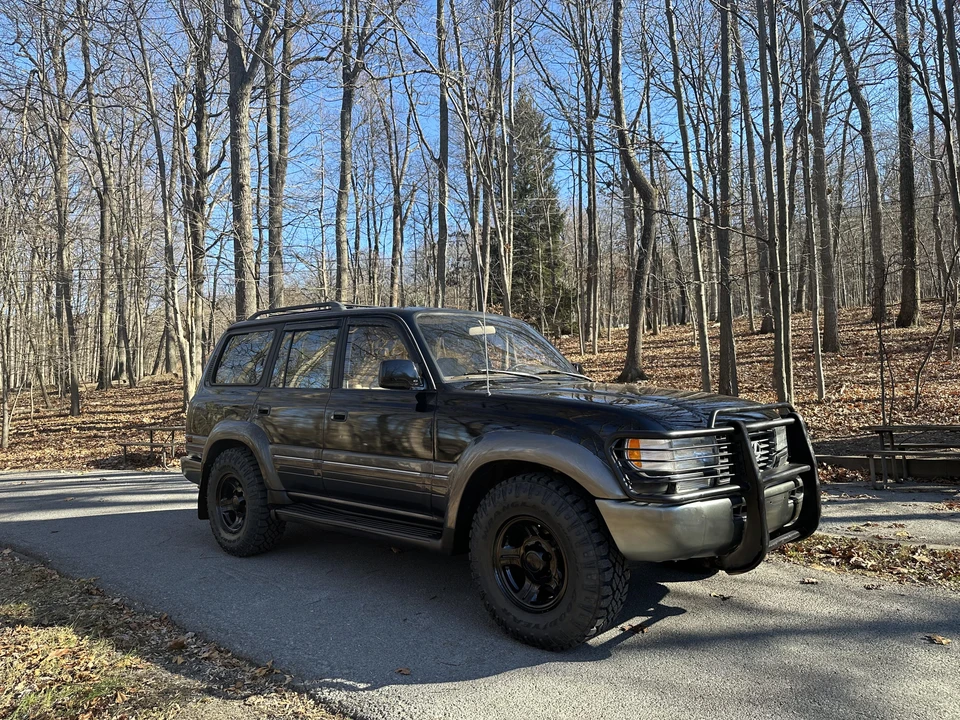 1996 Lexus LX 1st Gen - Image 25 of 31