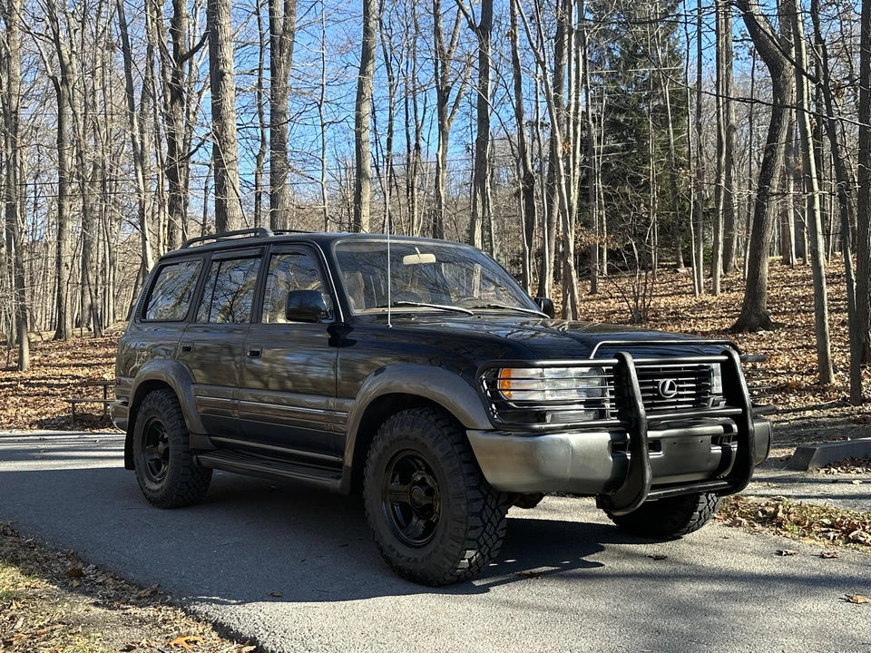 1996 Lexus LX 1st Gen - Image 27 of 31