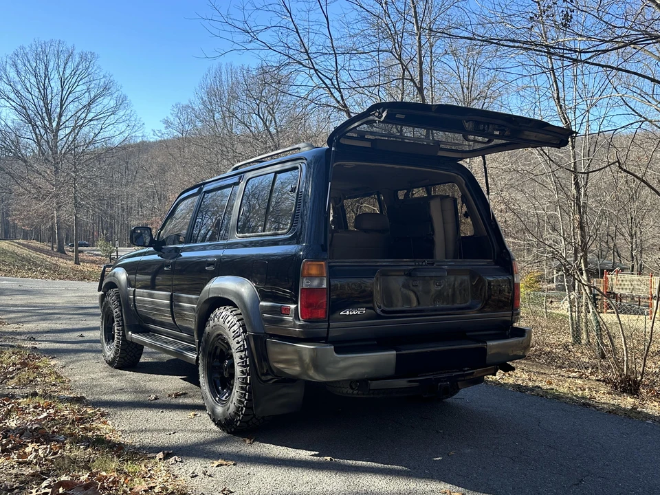 1996 Lexus LX 1st Gen - Image 15 of 31