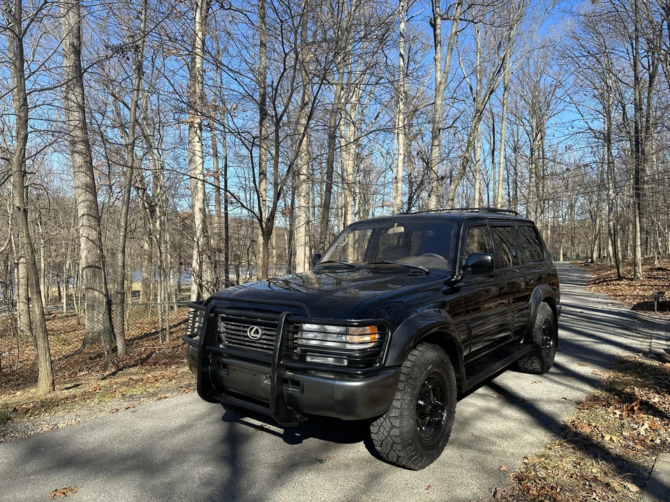1996 Lexus LX 1st Gen - Image 8 of 31