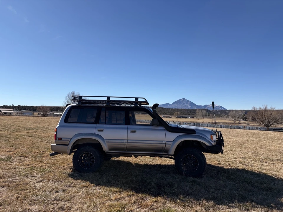 1996 Lexus LX 1st Gen - Image 7 of 18