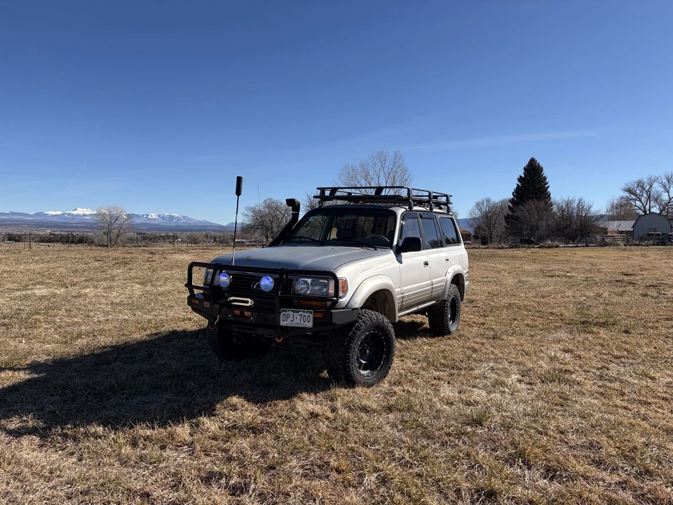1996 Lexus LX 1st Gen - Image 3 of 18