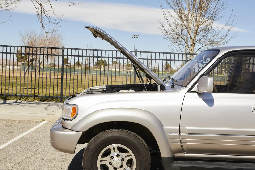 1996 Lexus LX 1st Gen - Image 15 of 31