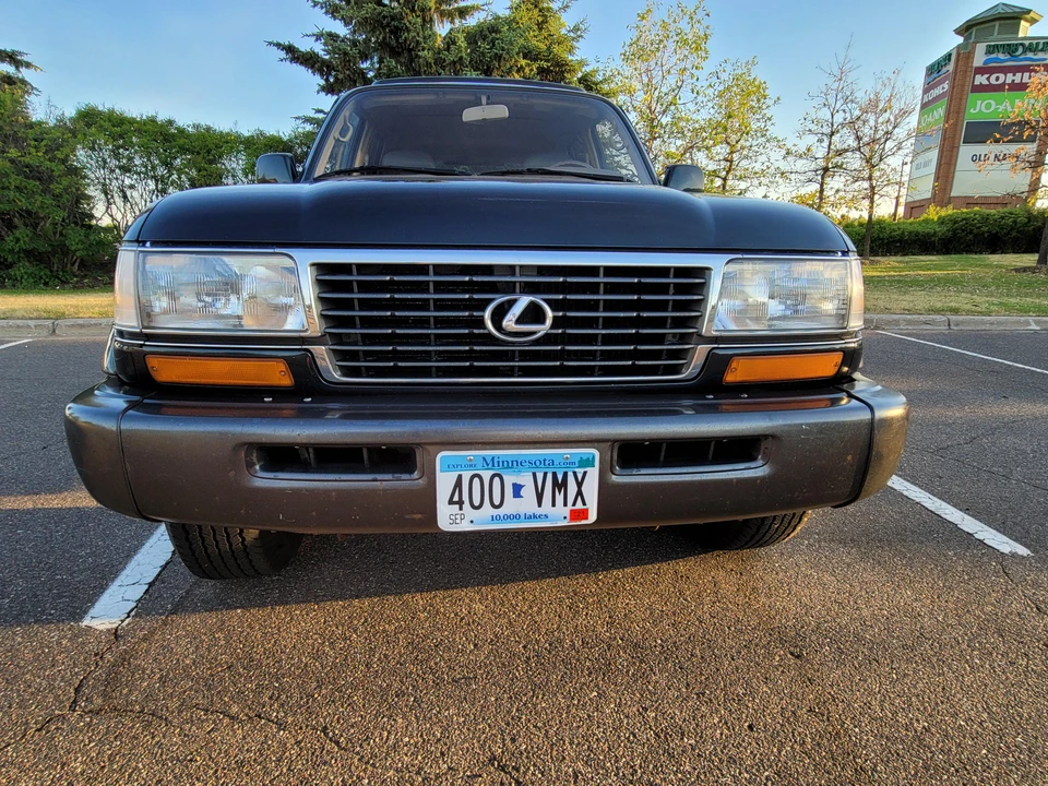 1996 Lexus LX 1st Gen - Image 28 of 31