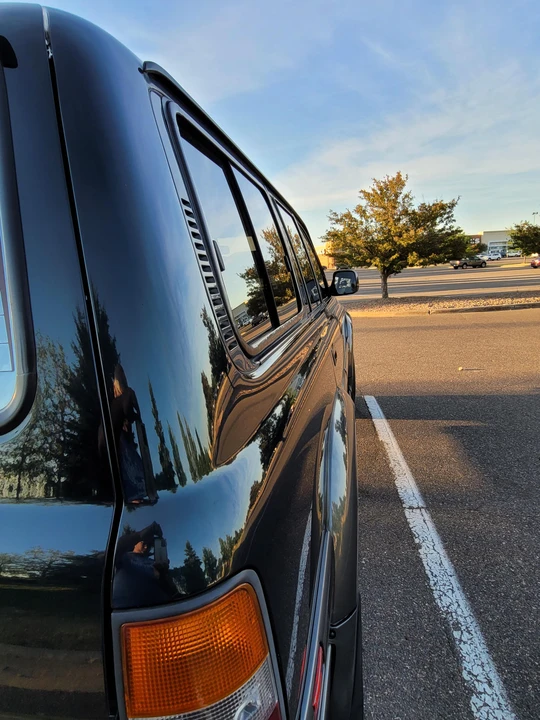 1996 Lexus LX 1st Gen - Image 26 of 31
