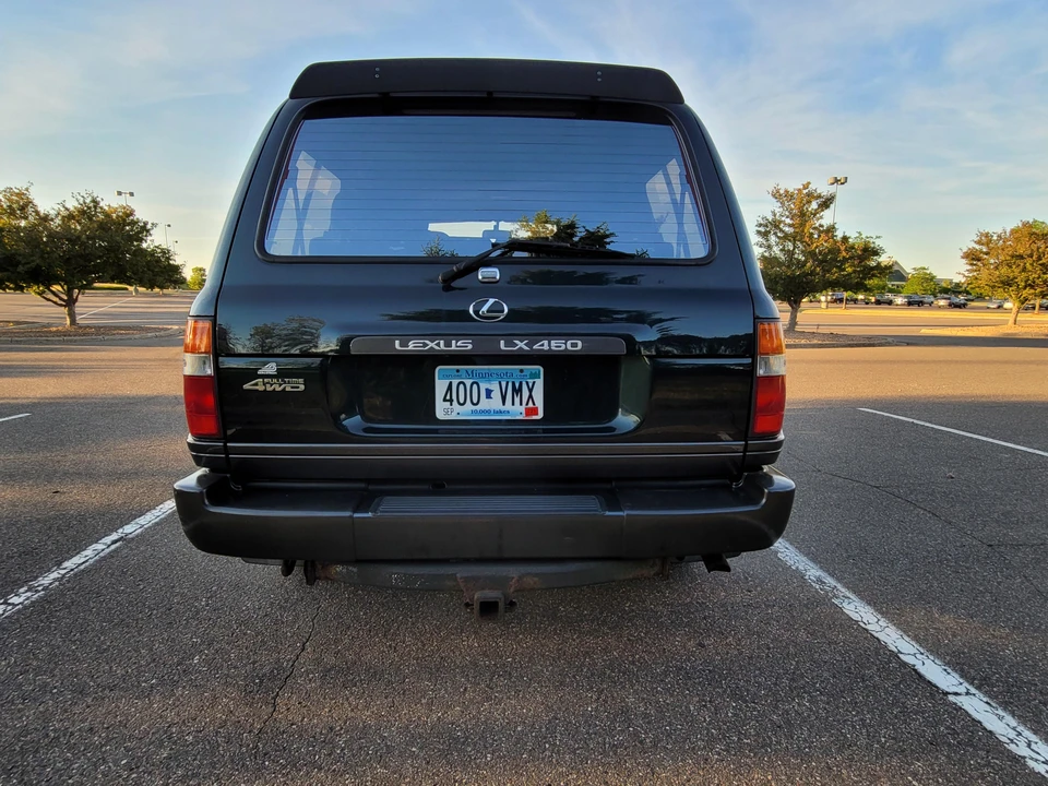 1996 Lexus LX 1st Gen - Image 21 of 31