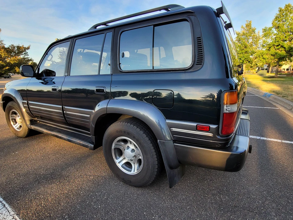 1996 Lexus LX 1st Gen - Image 16 of 31