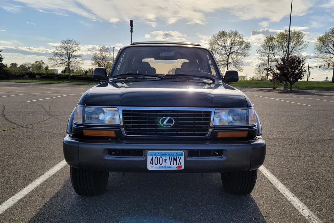 1996 Lexus LX 1st Gen - Image 6 of 31