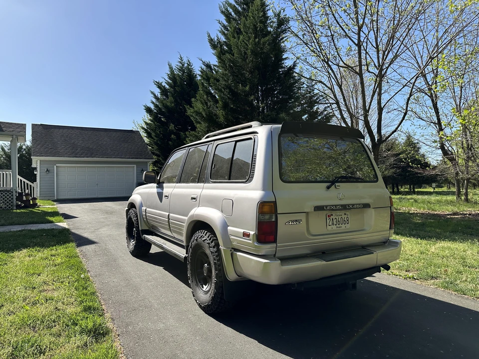 1996 Lexus LX 1st Gen - Image 16 of 31