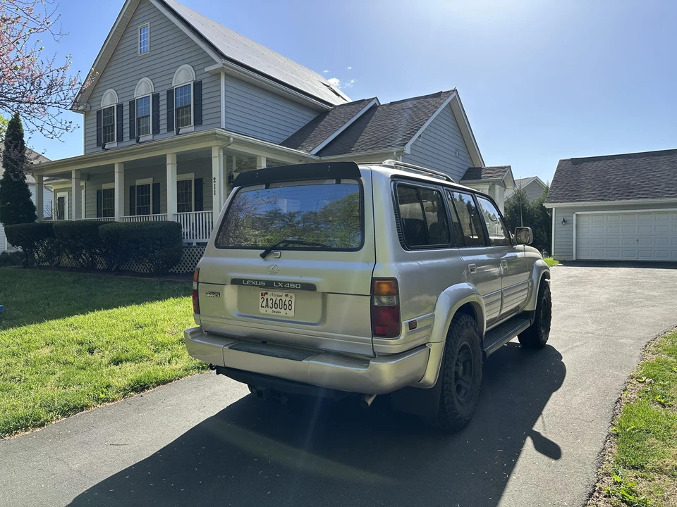 1996 Lexus LX 1st Gen - Image 19 of 31