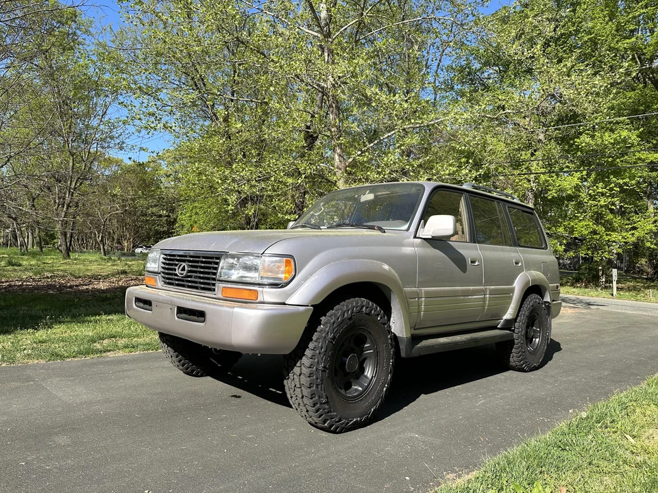 1996 Lexus LX 1st Gen - Image 7 of 31