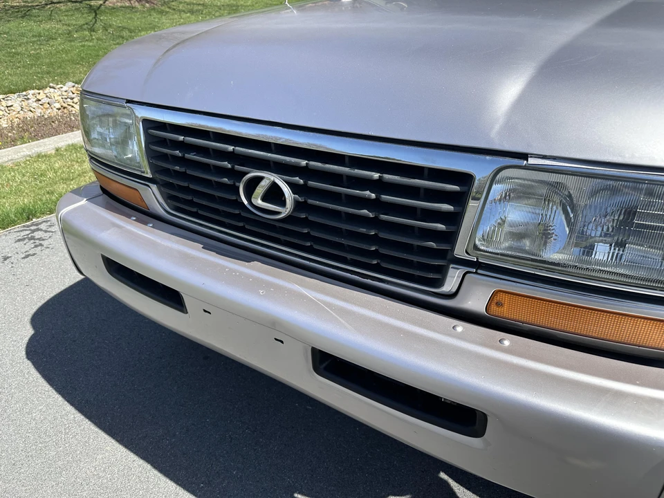 1996 Lexus LX 1st Gen - Image 29 of 31