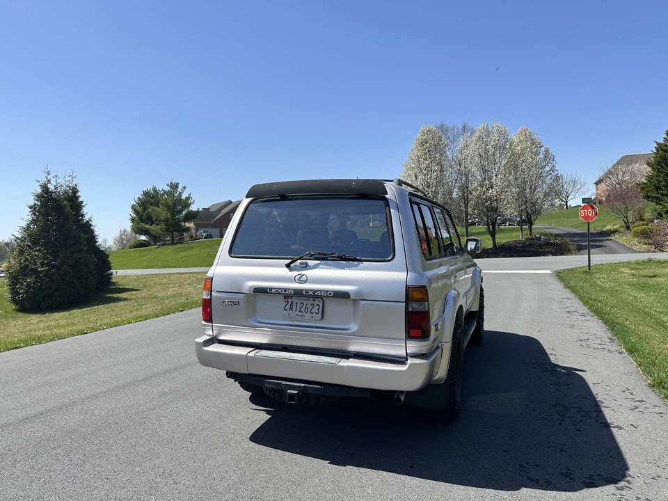 1996 Lexus LX 1st Gen - Image 18 of 31
