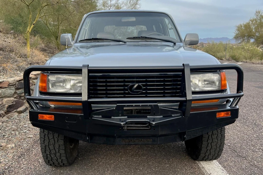 1996 Lexus LX 1st Gen - Image 2 of 31