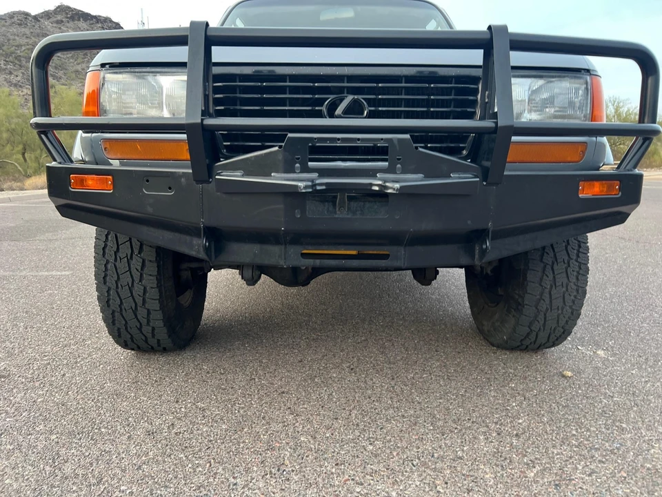 1996 Lexus LX 1st Gen - Image 19 of 31