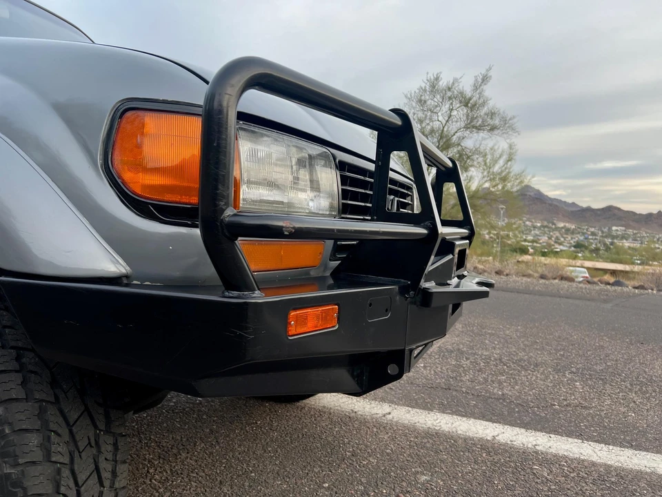 1996 Lexus LX 1st Gen - Image 18 of 31