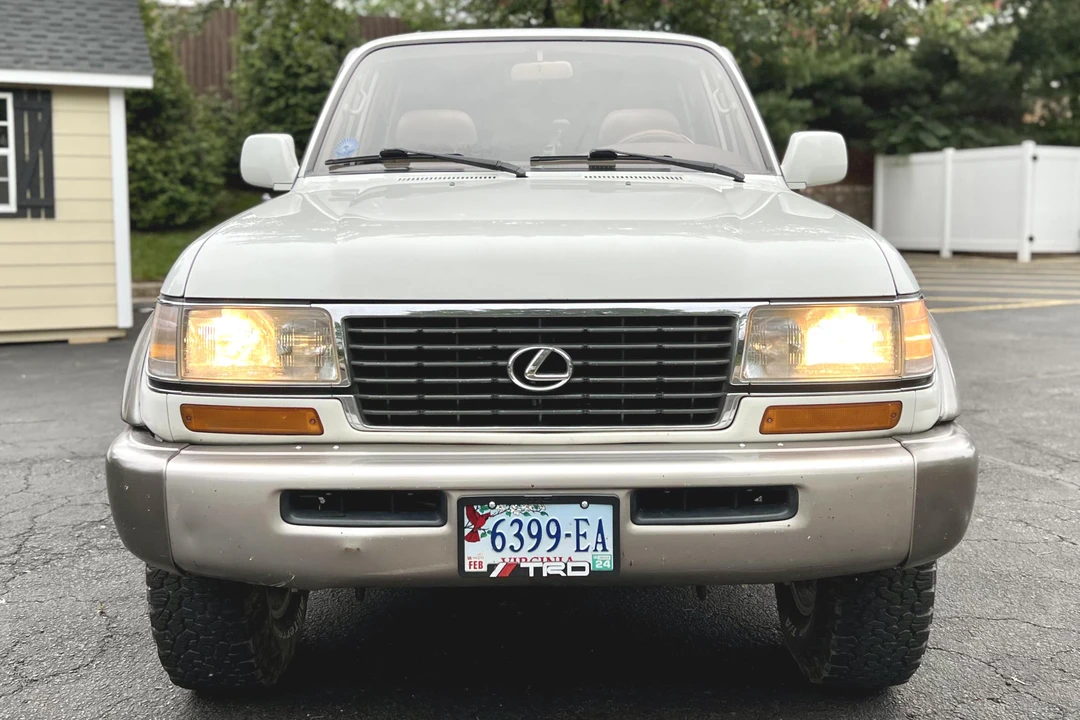 1996 Lexus LX 1st Gen - Image 2 of 31
