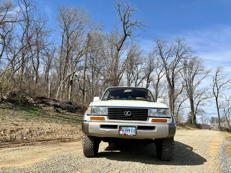 1996 Lexus LX 1st Gen - Image 21 of 31