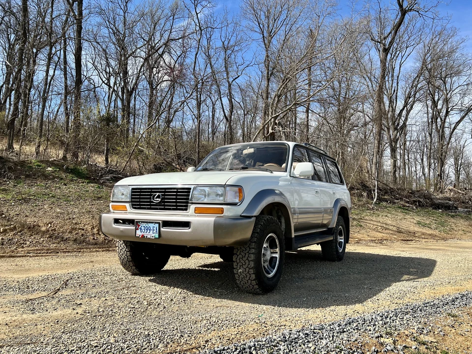 1996 Lexus LX 1st Gen - Image 22 of 31