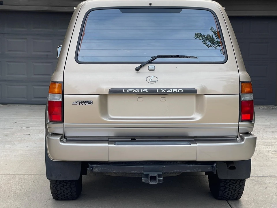 1996 Lexus LX 1st Gen - Image 13 of 31