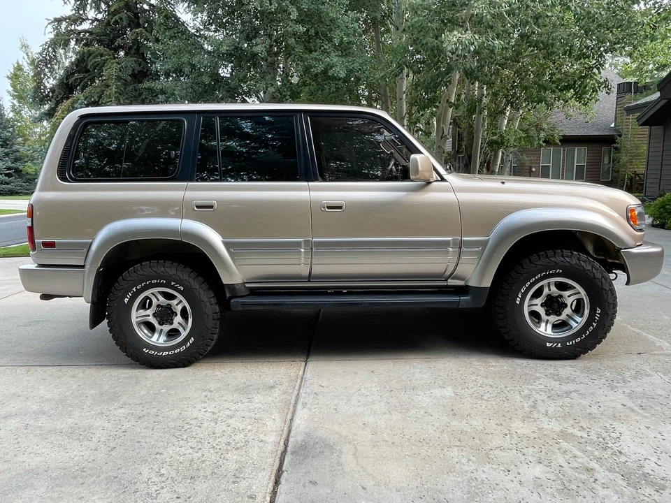 1996 Lexus LX 1st Gen - Image 15 of 31