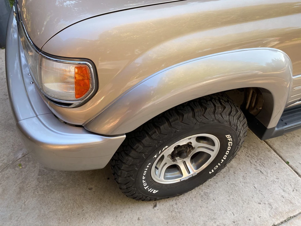 1996 Lexus LX 1st Gen - Image 24 of 31