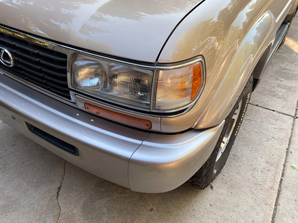 1996 Lexus LX 1st Gen - Image 23 of 31