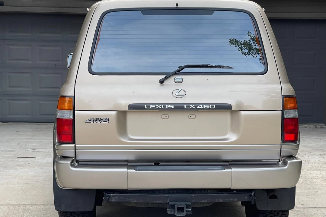 1996 Lexus LX 1st Gen - Image 5 of 31