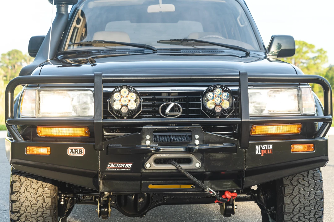 1996 Lexus LX 1st Gen - Image 15 of 31