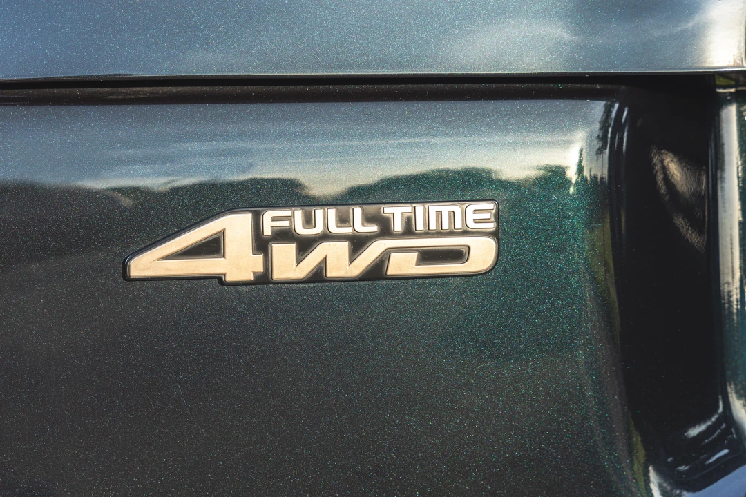 1996 Lexus LX 1st Gen - Image 27 of 31