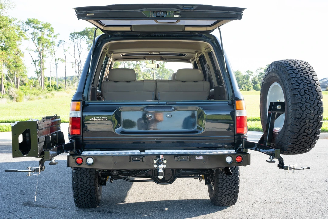 1996 Lexus LX 1st Gen - Image 9 of 31