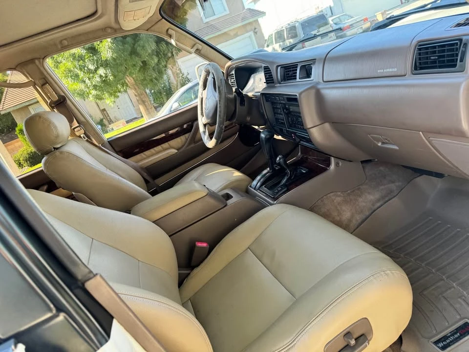 1996 Lexus LX 1st Gen - Image 5 of 16