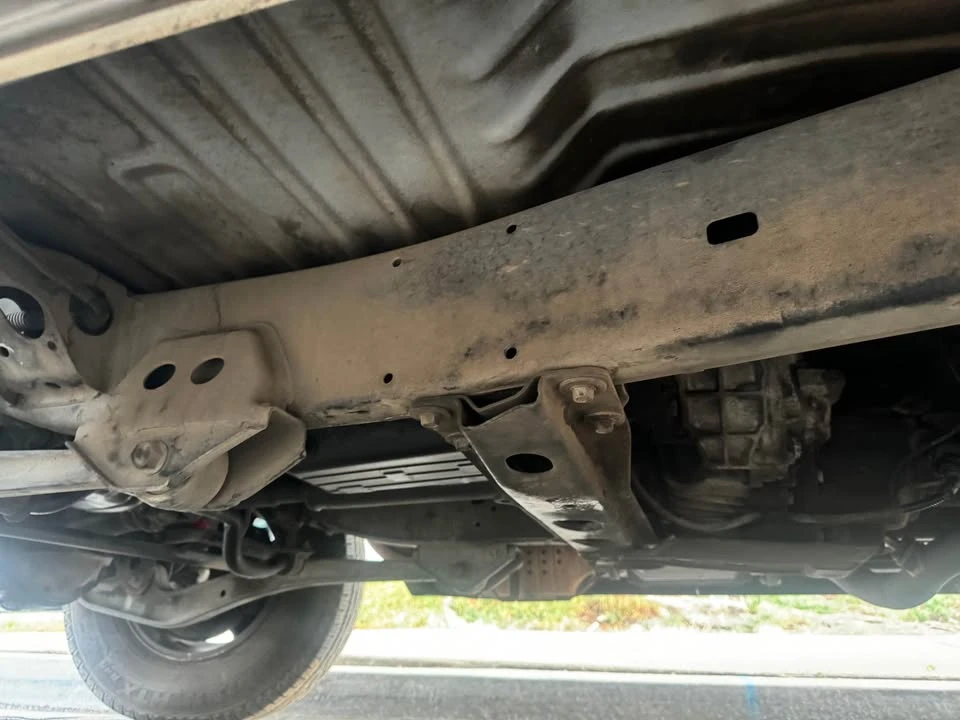 1996 Lexus LX 1st Gen - Image 12 of 16