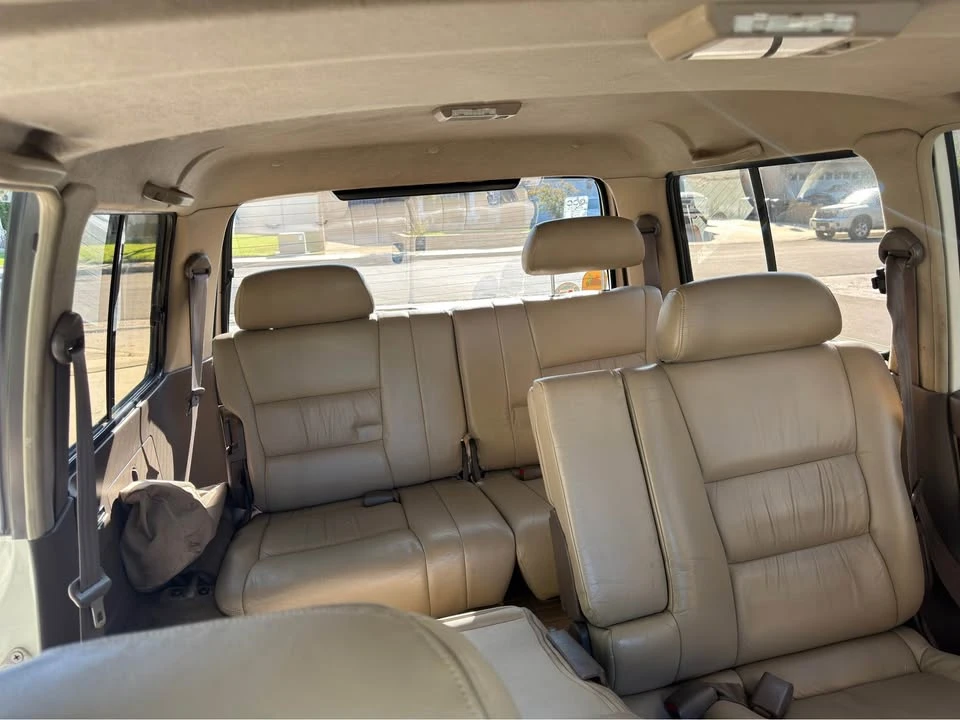 1996 Lexus LX 1st Gen - Image 6 of 16