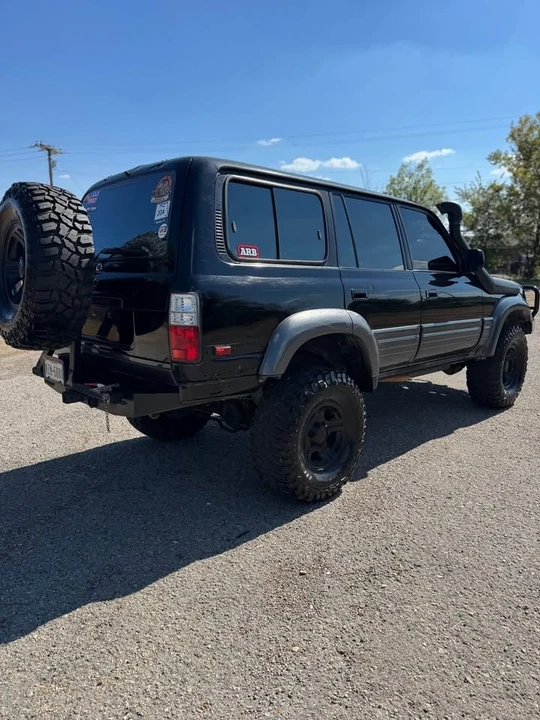 1996 Lexus LX 1st Gen - Image 4 of 15