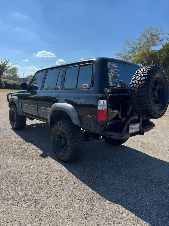 1996 Lexus LX 1st Gen - Image 3 of 15