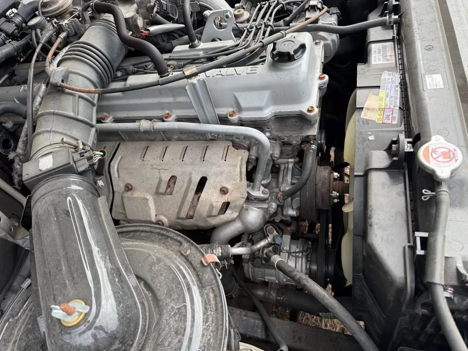 1996 Lexus LX 1st Gen - Image 7 of 8
