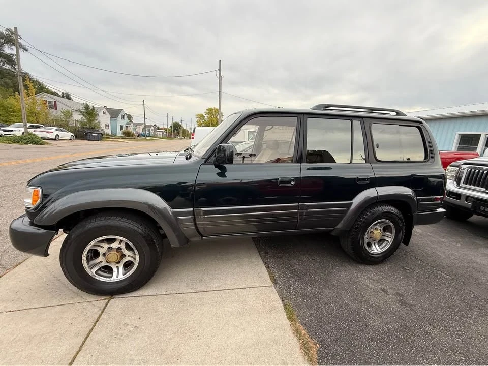 1996 Lexus LX 1st Gen - Image 2 of 20
