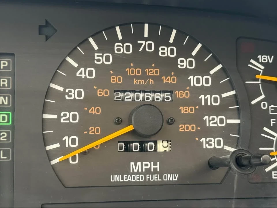 1996 Lexus LX 1st Gen - Image 20 of 20